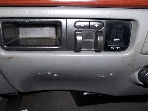 Used 2007 Ford F250 4x4 SuperCab Super Duty image 13
