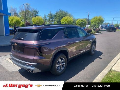 Certified 2024 Chevrolet Traverse LT w/ LPO, Floor Liner Package AWD/4WD image 2