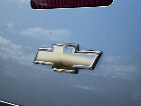 Used 2011 Chevrolet Impala LS FWD image 29
