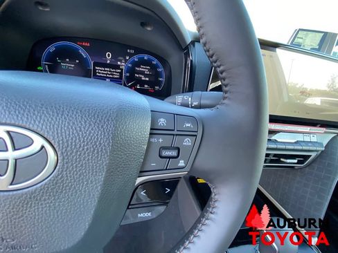 New 2026 Toyota Camry XLE AWD/4WD image 34