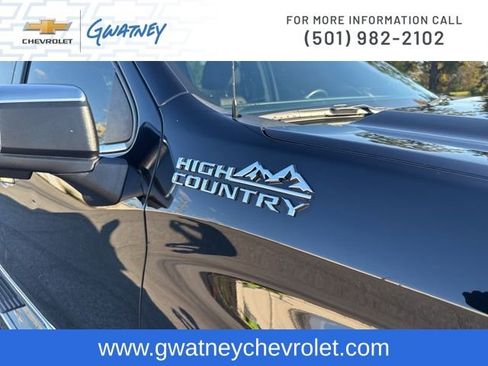 Used 2023 Chevrolet Silverado 1500 High Country w/ Technology Package image 13