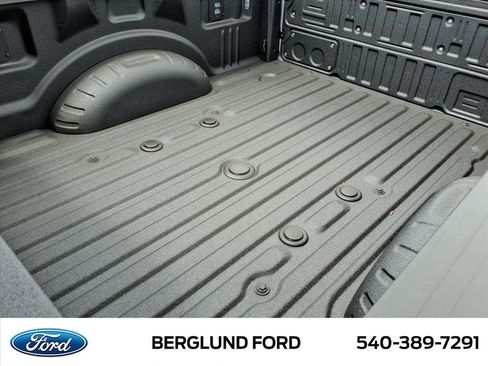 New 2026 Ford F250 Lariat w/ Black Appearance Package AWD/4WD image 11