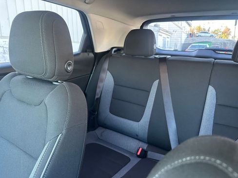 Used 2025 Chevrolet TrailBlazer LT image 37