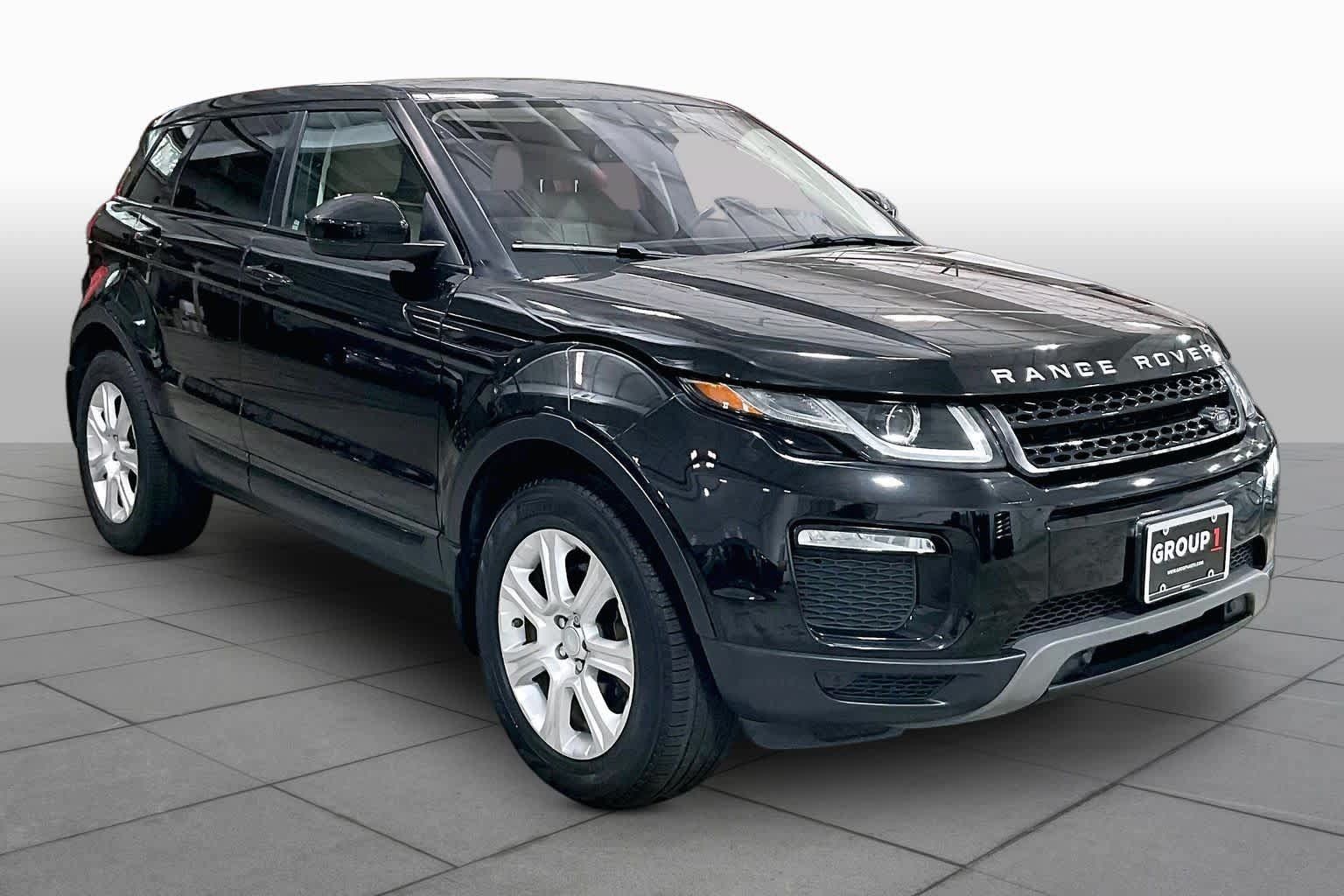 Used 2017 Land Rover Range Rover Evoque SE Premium AWD/4WD image 3