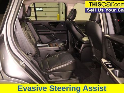 Used 2021 Lincoln Aviator Reserve w/ Equipment Group 208A RWD image 32