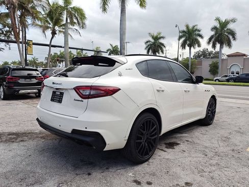 Used 2019 Maserati Levante GranSport AWD/4WD image 10