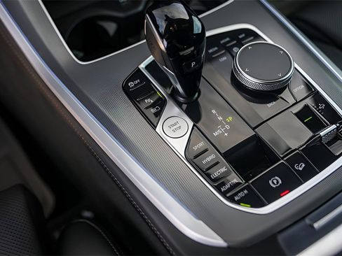 Used 2023 BMW X5 xDrive45e w/ M Sport Package image 22