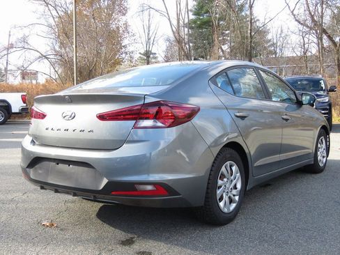 Used 2019 Hyundai Elantra SE w/ Cargo Package image 6