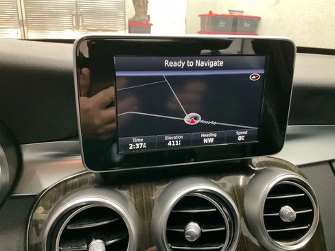 Used 2017 Mercedes-Benz C 300 4MATIC Sedan image 16