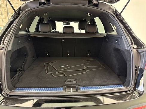 Used 2022 Mercedes-Benz GLC 300 4MATIC image 17