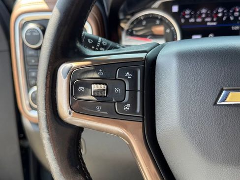 Used 2020 Chevrolet Silverado 2500 High Country w/ Technology Package image 20