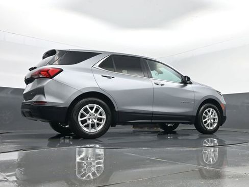 Used 2024 Chevrolet Equinox LT image 25