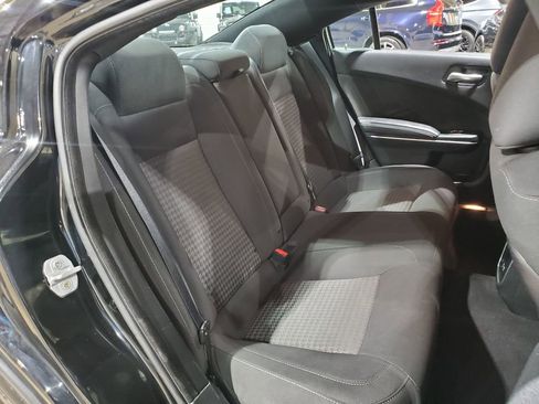 Used 2019 Dodge Charger R/T image 18