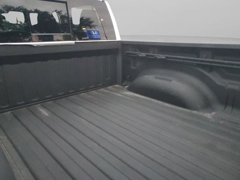 Certified 2020 RAM 1500 Laramie image 29