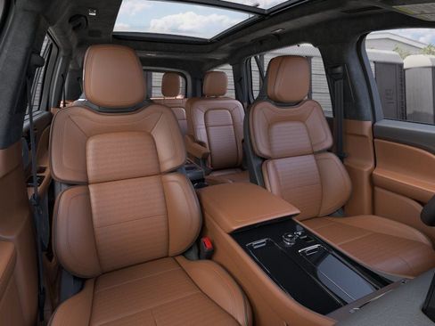 New 2026 Lincoln Aviator Black Label w/ Black Label Special Edition AWD/4WD image 10