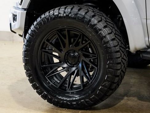 Used 2026 Ford F150 Raptor AWD/4WD image 9