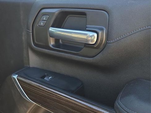 Used 2023 Chevrolet Silverado 2500 LT image 14