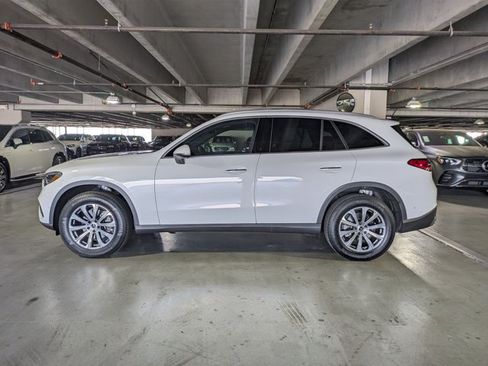 Certified 2026 Mercedes-Benz GLC 300 image 9