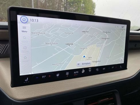 Certified 2025 Ford Maverick Lariat w/ 4K Tow Package image 27