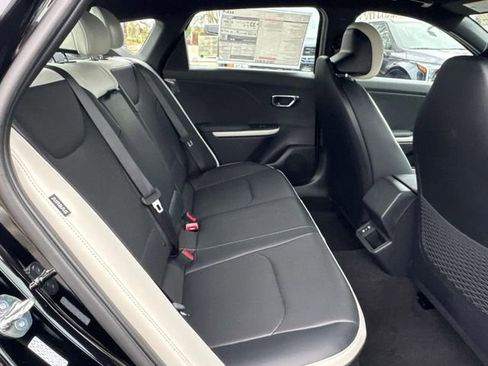 New 2026 Kia K4 GT-Line image 12