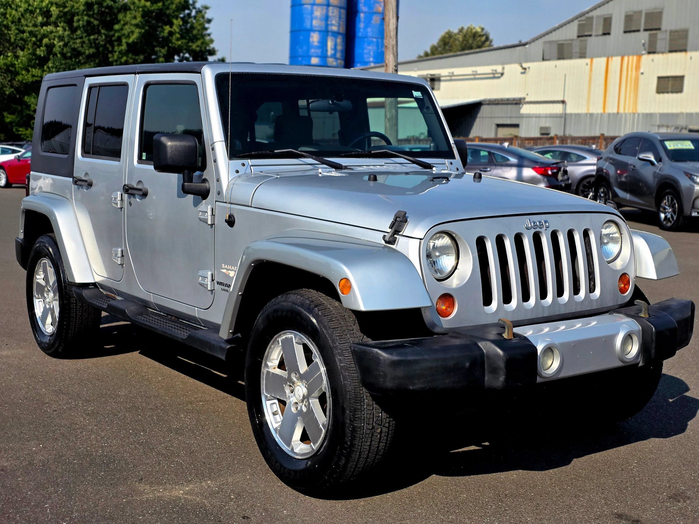 Used 2008 Jeep Wrangler Unlimited Sahara AWD/4WD image 1