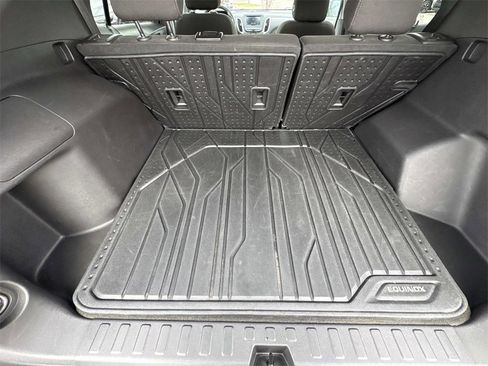 Used 2023 Chevrolet Equinox LT image 17