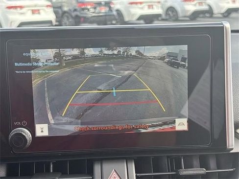 Used 2025 Toyota RAV4 XLE w/ Convenience Package image 18