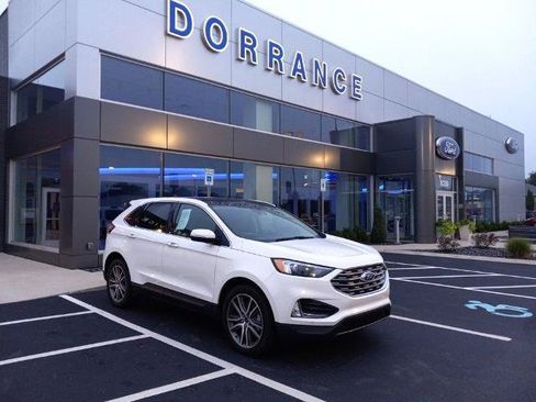 Certified 2024 Ford Edge Titanium AWD/4WD image 1