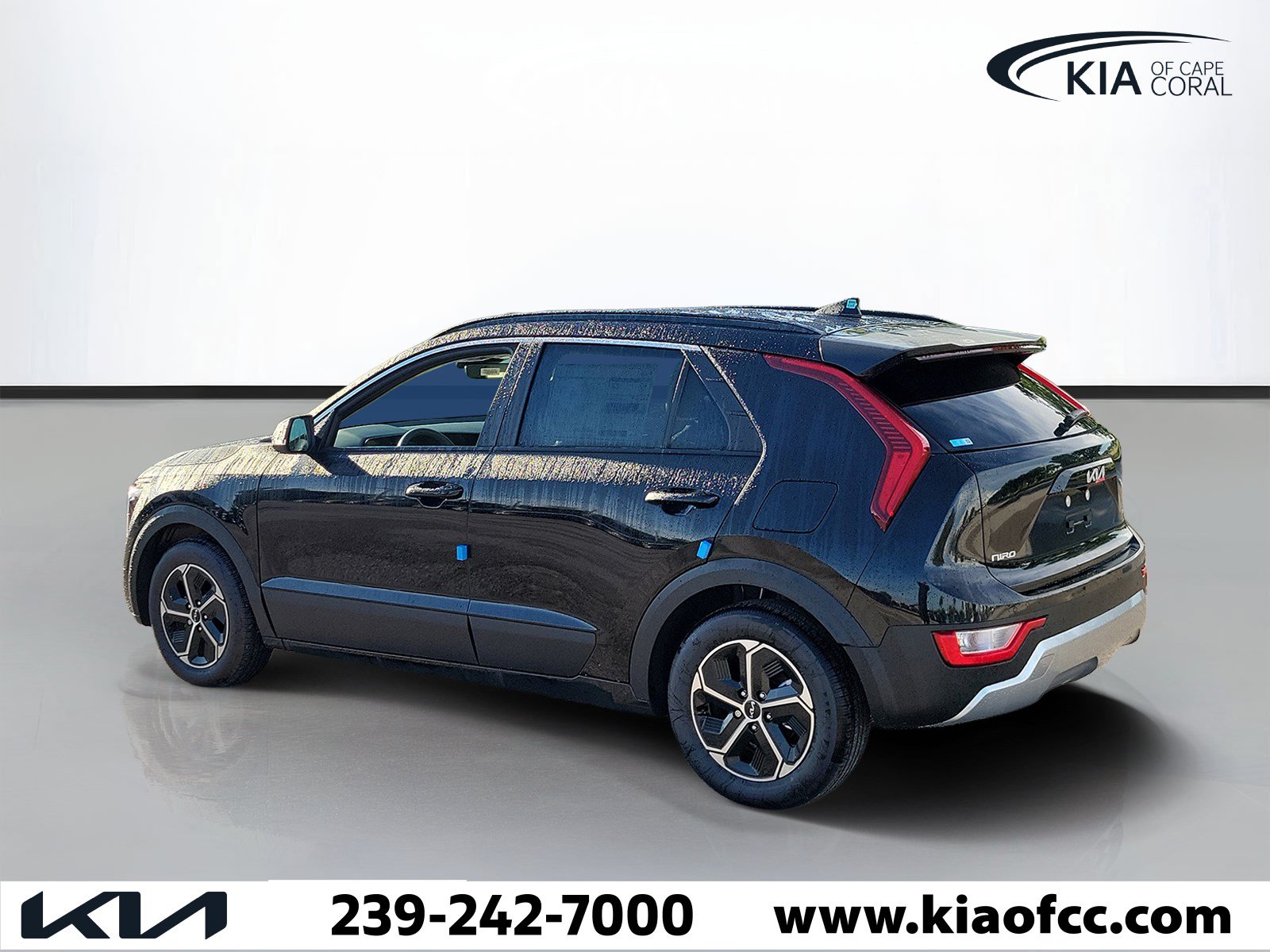 New 2026 Kia Niro EX FWD image 4