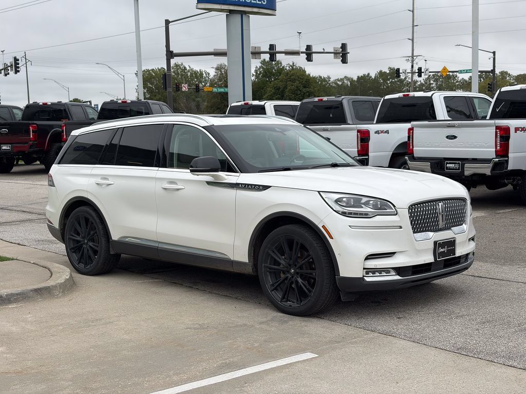 Used 2020 Lincoln Aviator Reserve w/ Equipment Group 202A AWD/4WD image 7