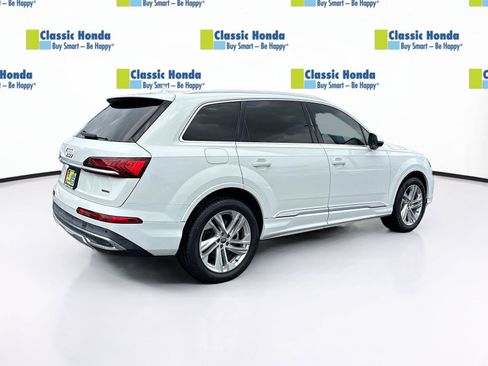 Used 2020 Audi Q7 2.0T Premium w/ Convenience Package AWD/4WD image 8