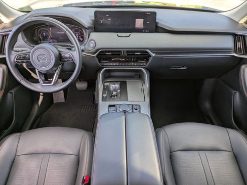 Used 2025 MAZDA CX-70 Plug-In Hybrid w/ Premium Pkg image 18
