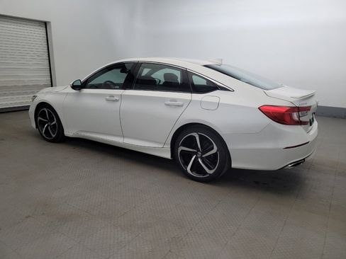 Used 2018 Honda Accord Sport image 3