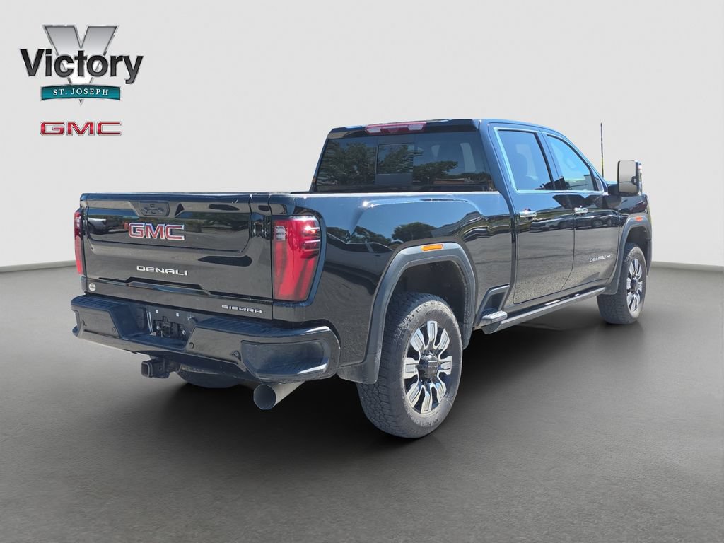 Used 2025 GMC Sierra 2500 Denali w/ Denali Reserve Package AWD/4WD image 17