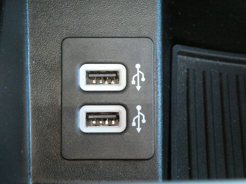 Used 2019 Ford F150 Lariat w/ Equipment Group 502A Luxury image 31