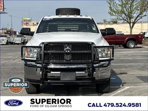 Used 2018 RAM 2500 Tradesman w/ Chrome Appearance Group image 12