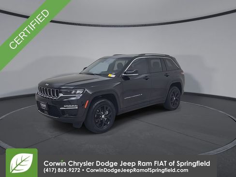 Used 2022 Jeep Grand Cherokee Limited image 8