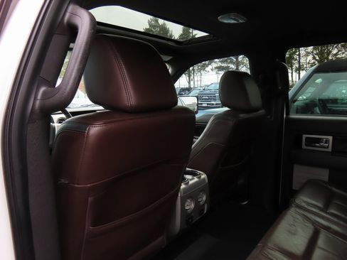 Used 2011 Ford F150 Platinum image 31