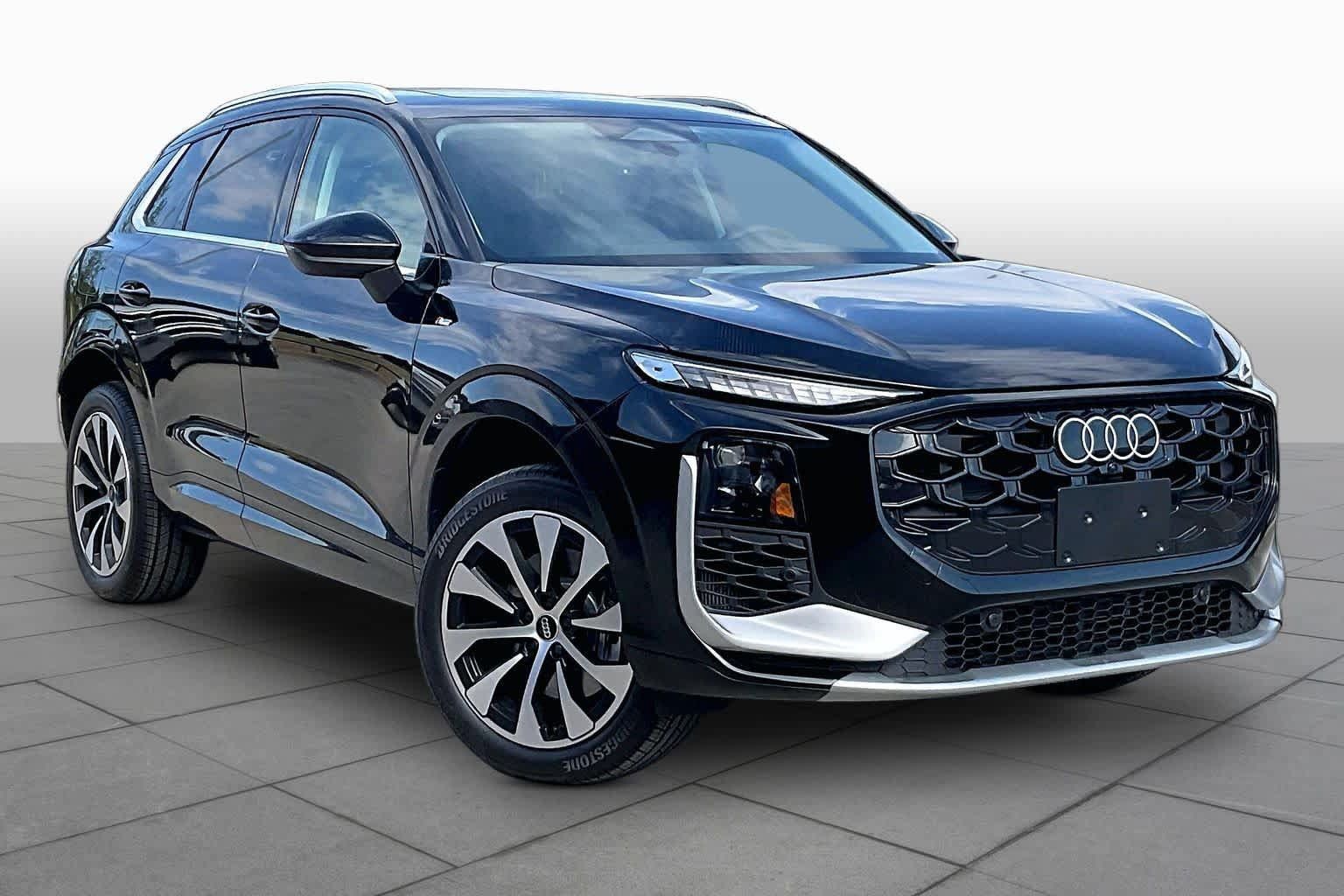 Used 2026 Audi Q3 quattro 2.0T AWD/4WD image 3