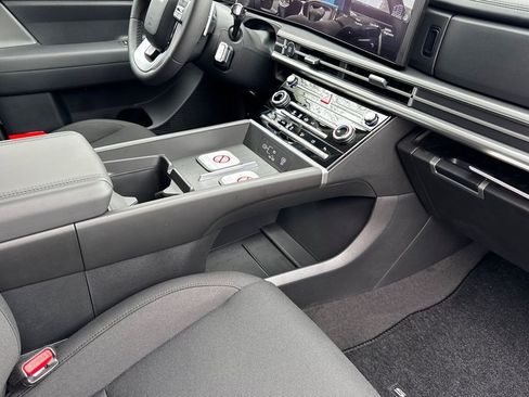 New 2026 Hyundai Santa Fe SE FWD image 13