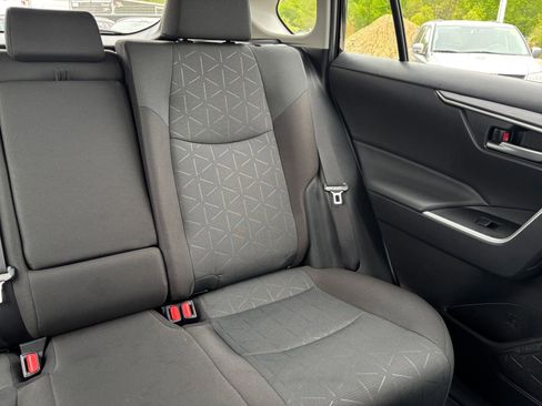 Used 2025 Toyota RAV4 XLE w/ Weather Package FWD image 38