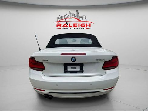 Used 2020 BMW 230i xDrive Convertible w/ Premium Package image 5