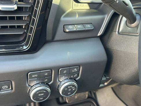 New 2026 GMC Sierra 2500 AT4 w/ AT4 Premium Plus Package image 27