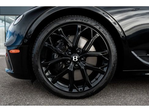 Used 2023 Bentley Continental GT V8 image 6