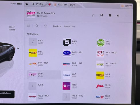 Used 2025 Tesla Model 3 Performance image 33