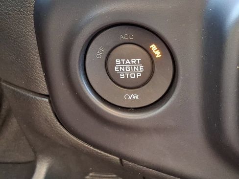 Used 2021 Jeep Wrangler Unlimited Rubicon AWD/4WD image 24