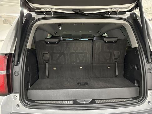 Used 2019 Chevrolet Tahoe LT image 24