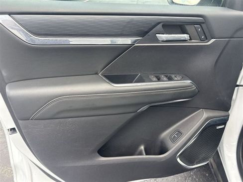 Used 2024 GMC Acadia Elevation w/ LPO, Floor Liner Package FWD image 22