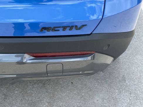 Certified 2025 Chevrolet Equinox ACTIV w/ Safety and Technology Package image 6