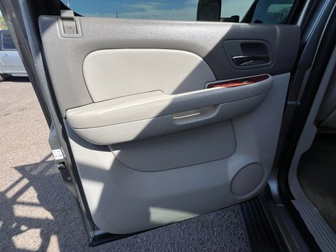 Used 2012 GMC Sierra 3500 SLT w/ SLT Convenience Package image 13